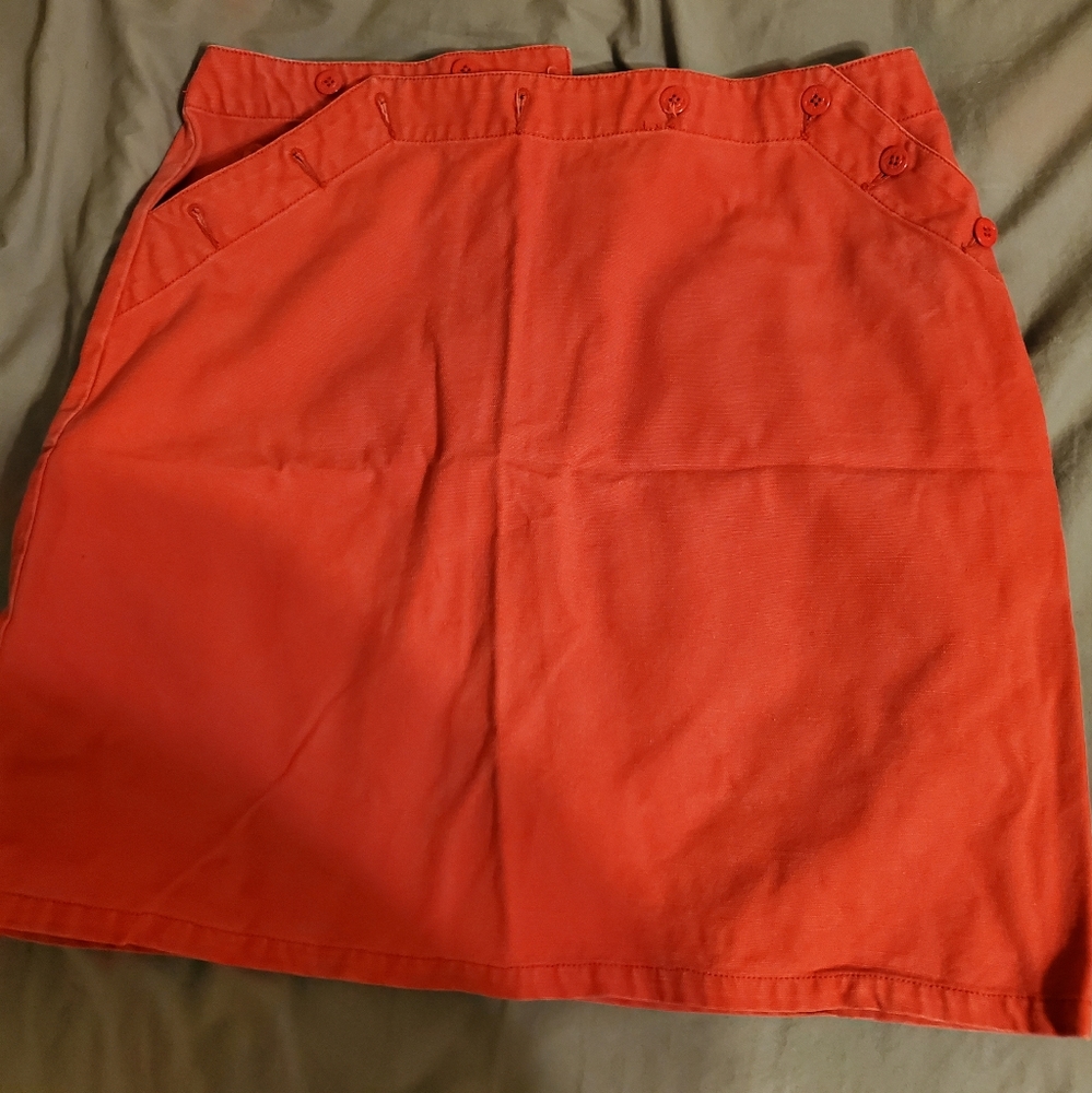 Tommy Hilfiger red skirt, buttons